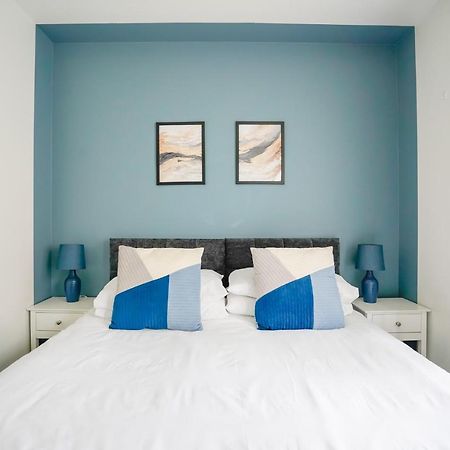 The Augustine - Modern Two Bed Ground Floor Apartment With Parking Canterbury Buitenkant foto